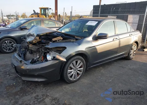 2012 Honda Accord 2.4 Ex z USA, uszkodzony, nr VIN 1HGCP2F77CA220888
